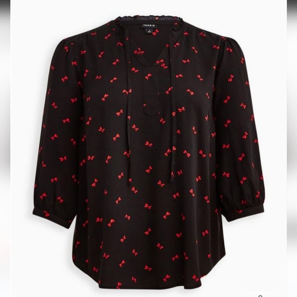 Torrid Twill Tie Neck Peasant Top sz 3 (22-24) - Picture 2 of 16